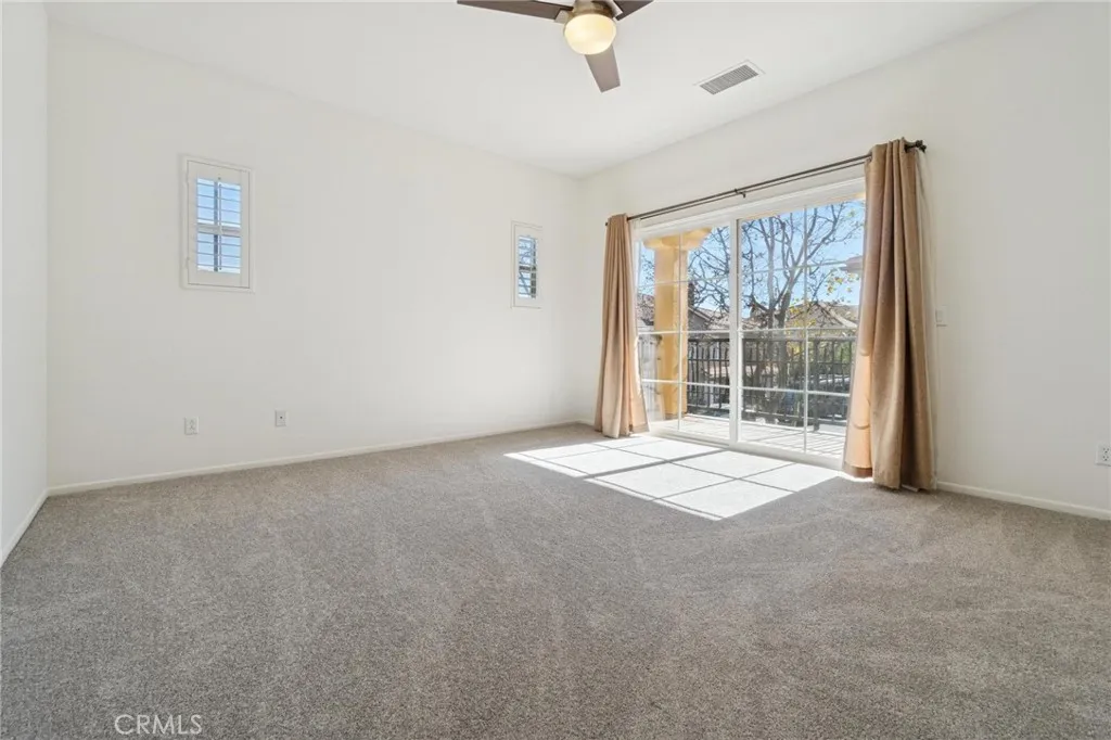 28025 Dickason, Valencia, California 91354 home-pic-19