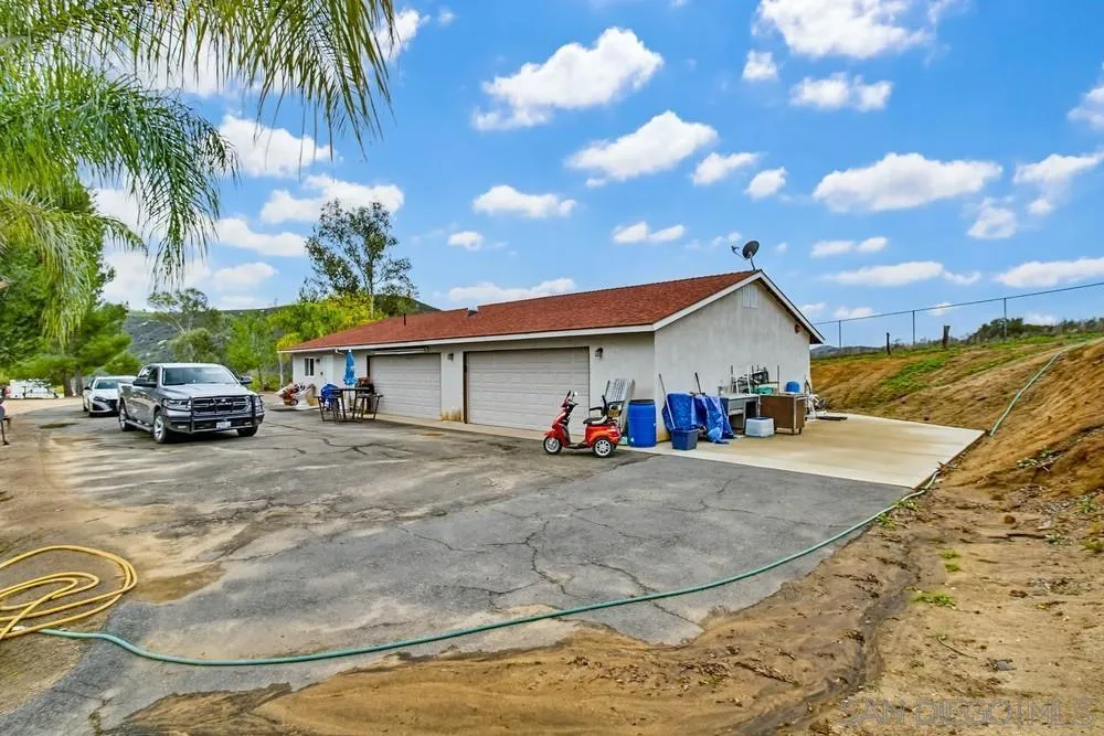 1478 Peutz Valley Rd, Alpine, California 91901 home-pic-8