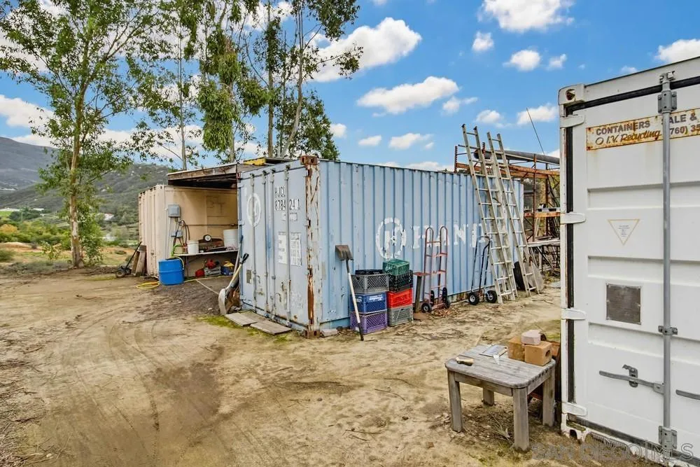 1478 Peutz Valley Rd, Alpine, California 91901 home-pic-32