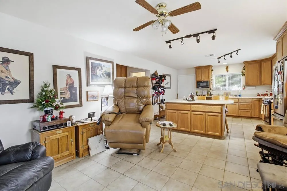 1478 Peutz Valley Rd, Alpine, California 91901 home-pic-15