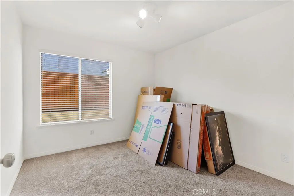 13181 High Desert Road, Victorville, California 92392 home-pic-27