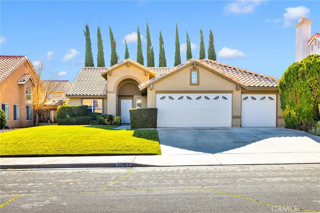13181 High Desert Road, Victorville, California 92392 home-pic-1