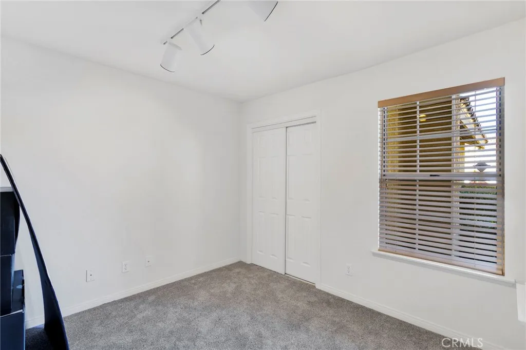13181 High Desert Road, Victorville, California 92392 home-pic-9