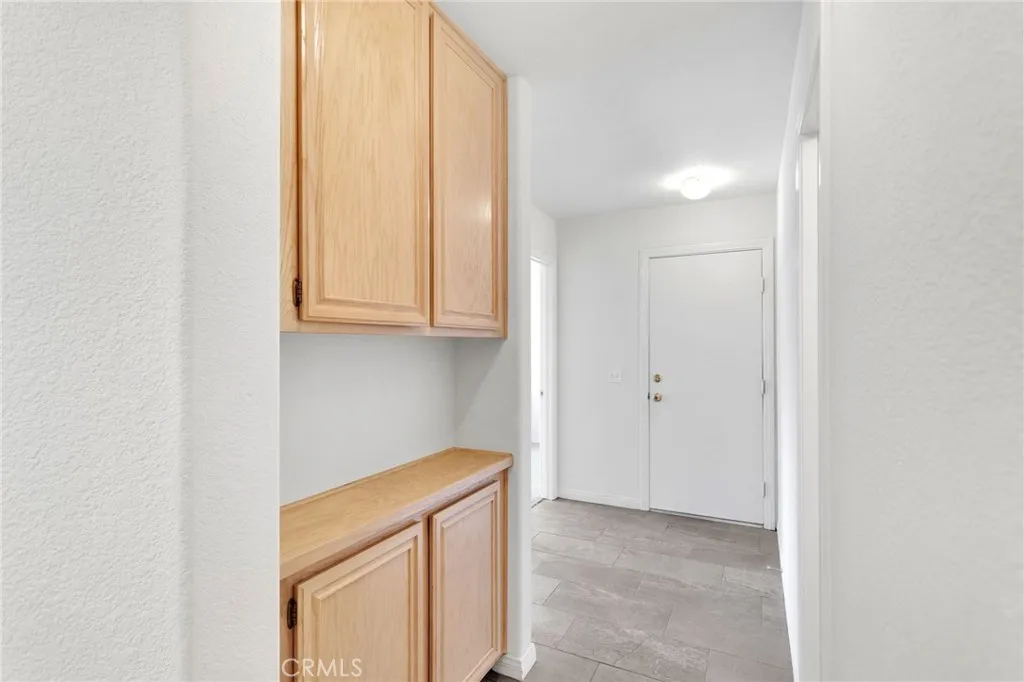 13181 High Desert Road, Victorville, California 92392 home-pic-17