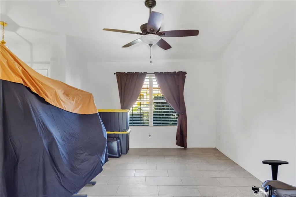 13181 High Desert Road, Victorville, California 92392 home-pic-7