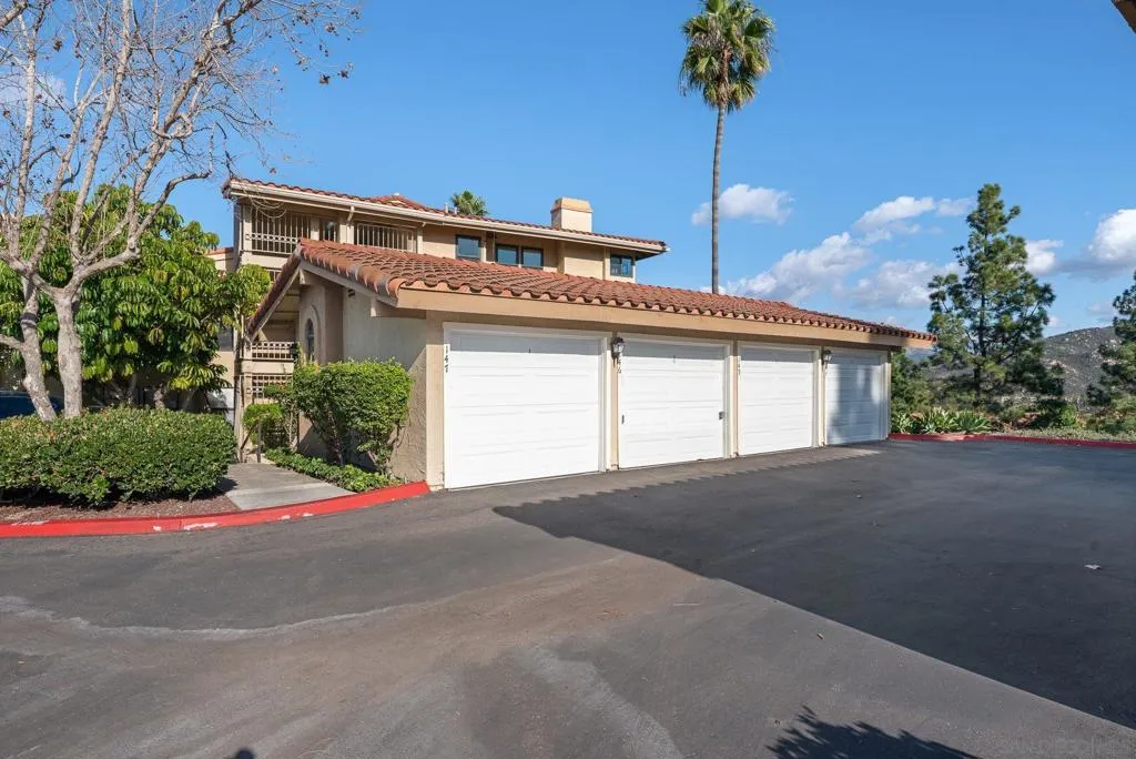 12290 Corte Sabio 3101, San Diego, California 92128 home-pic-31