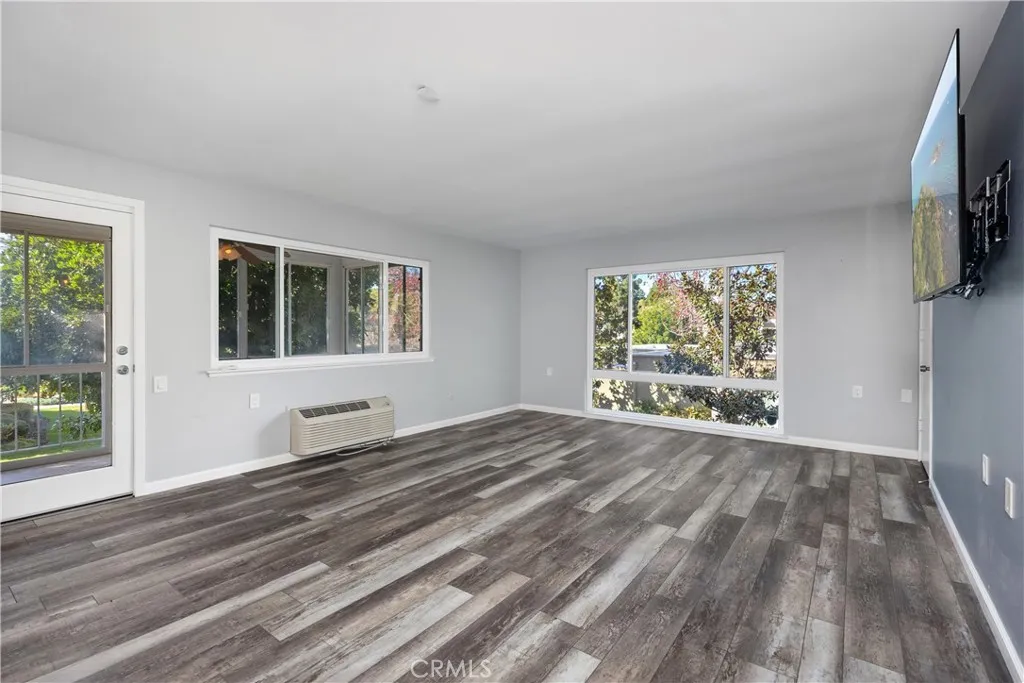 77 Calle Aragon Q, Laguna Woods, California 92637 home-pic-4