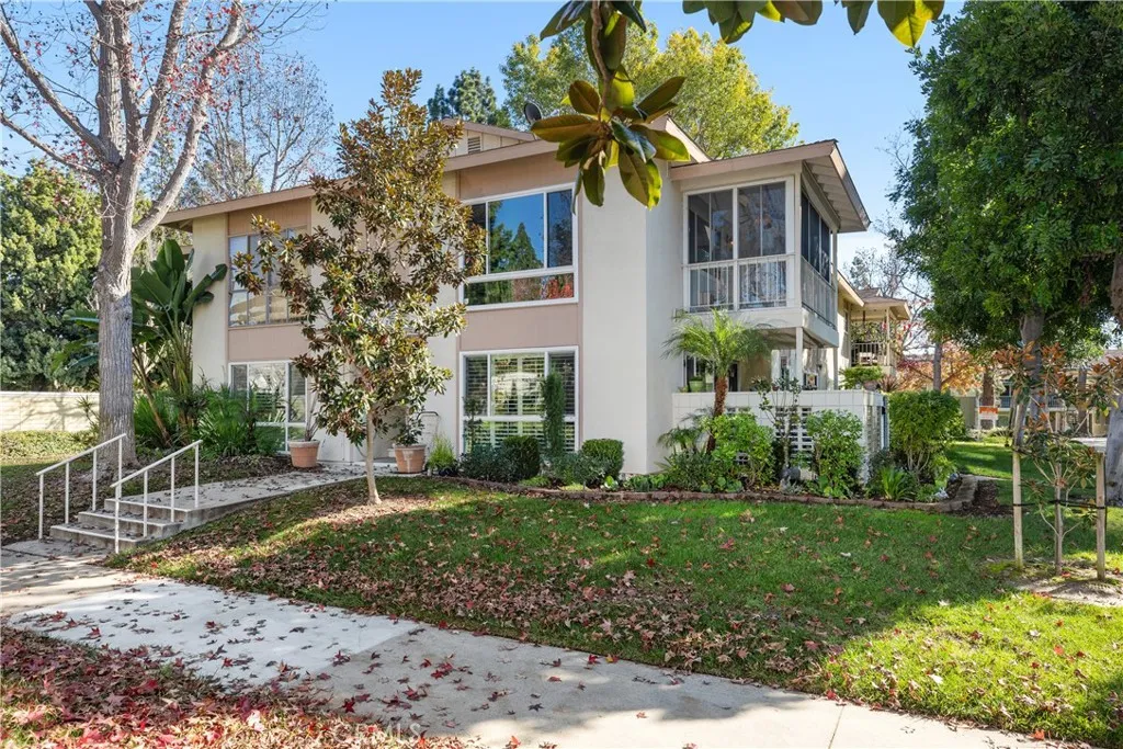 77 Calle Aragon Q, Laguna Woods, California 92637 home-pic-15