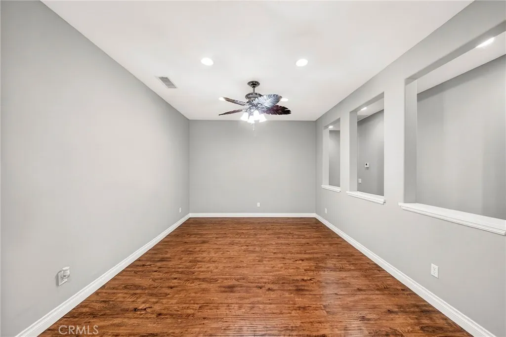 1370 Stein Way, Corona, California 92882 home-pic-10