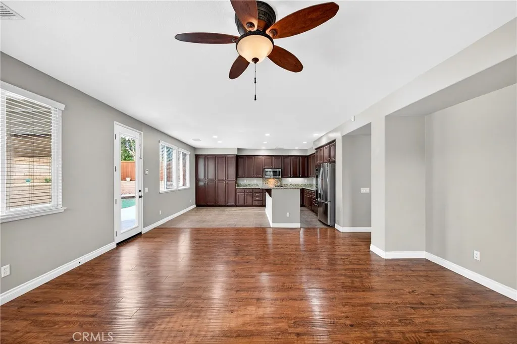 1370 Stein Way, Corona, California 92882 home-pic-12