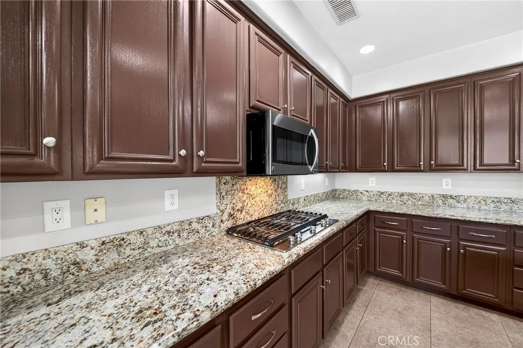 1370 Stein Way, Corona, California 92882 home-pic-32