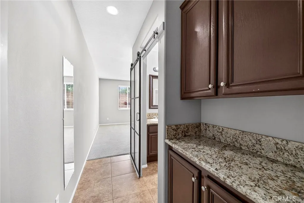 1370 Stein Way, Corona, California 92882 home-pic-19