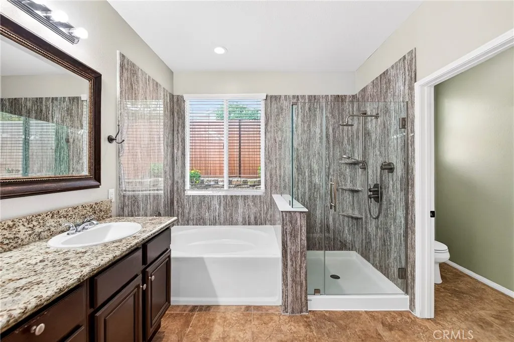 1370 Stein Way, Corona, California 92882 home-pic-21