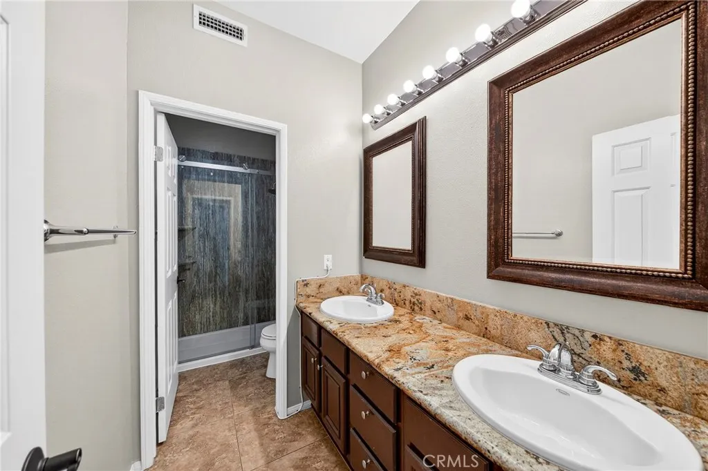 1370 Stein Way, Corona, California 92882 home-pic-27