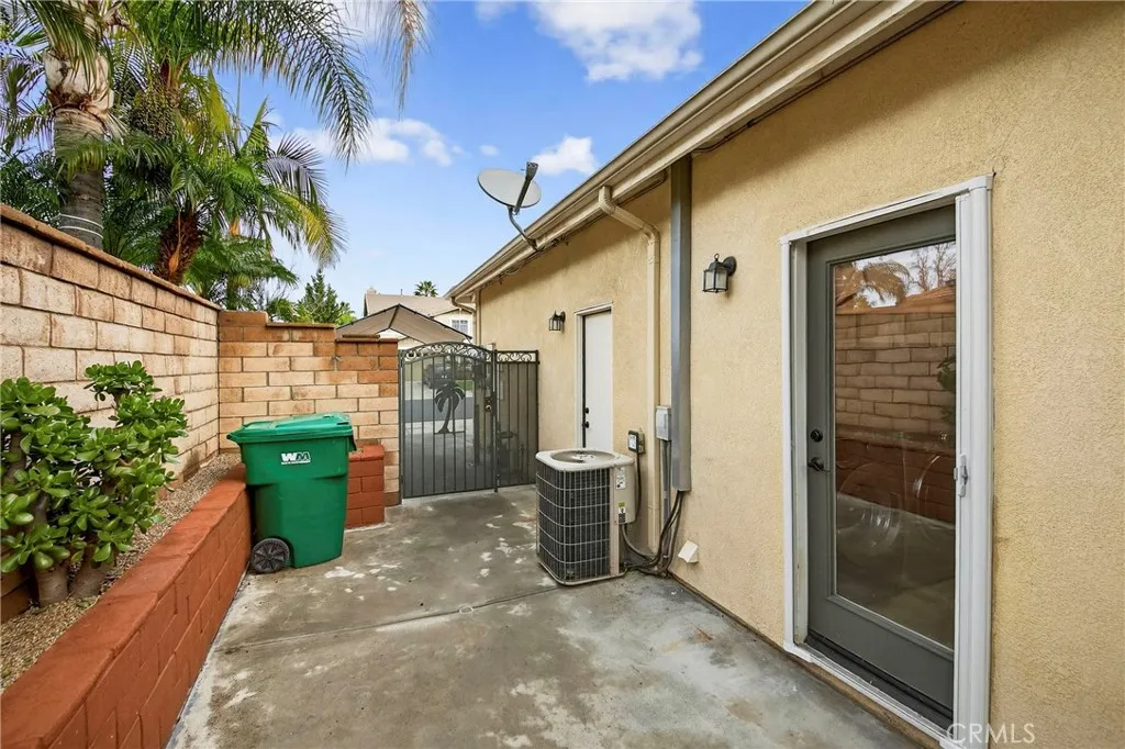 1370 Stein Way, Corona, California 92882 home-pic-44