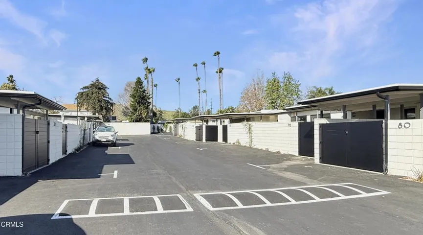 driveway gates 2bd323f0c6fdd66f8fa72f06f