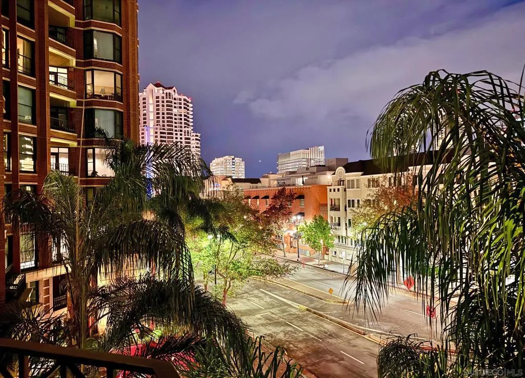 500 W Harbor Drive 413, San Diego, California 92101 home-pic-47