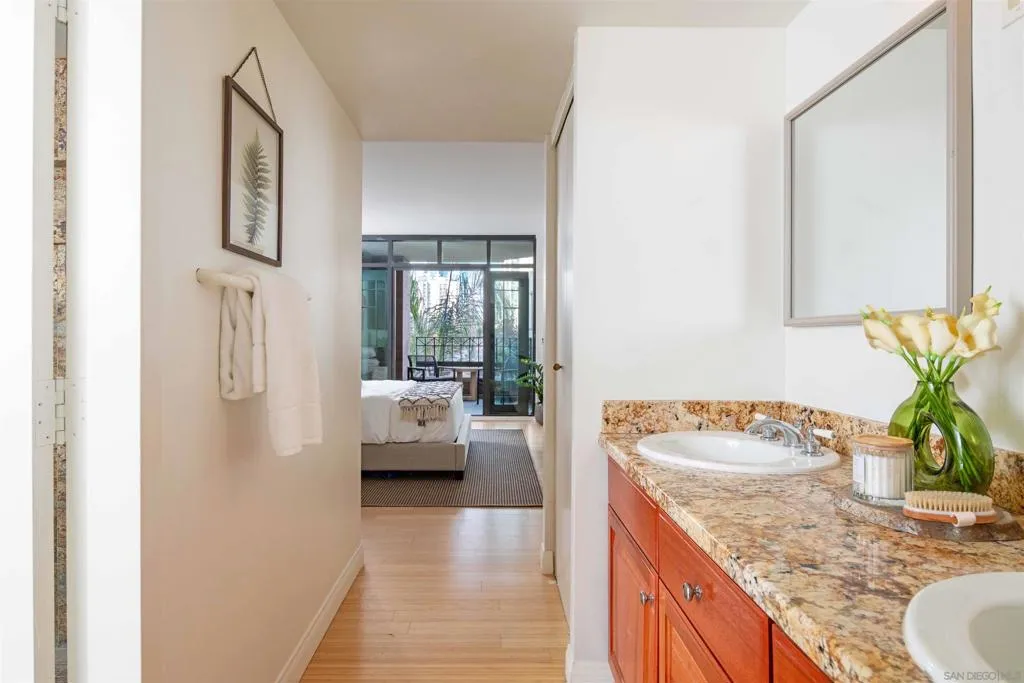 500 W Harbor Drive 413, San Diego, California 92101 home-pic-18