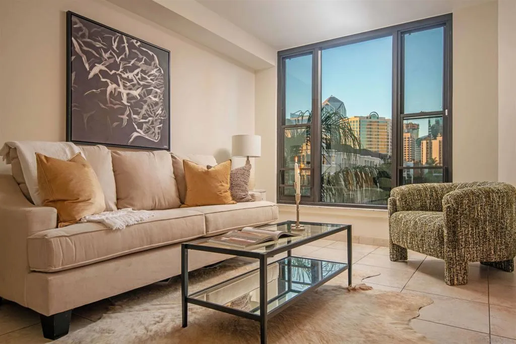 500 W Harbor Drive 413, San Diego, California 92101 home-pic-3