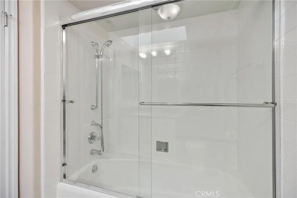 782 Via Los Altos N, Laguna Woods, California 92637 home-pic-17