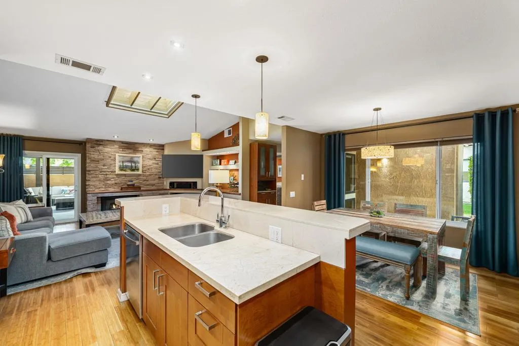 44220 Anacapa Way, Palm Desert, California 92260 home-pic-12