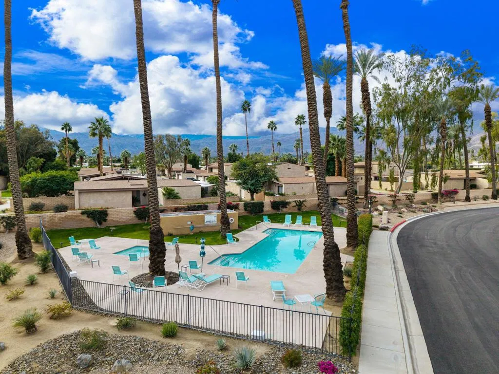 44220 Anacapa Way, Palm Desert, California 92260 home-pic-33