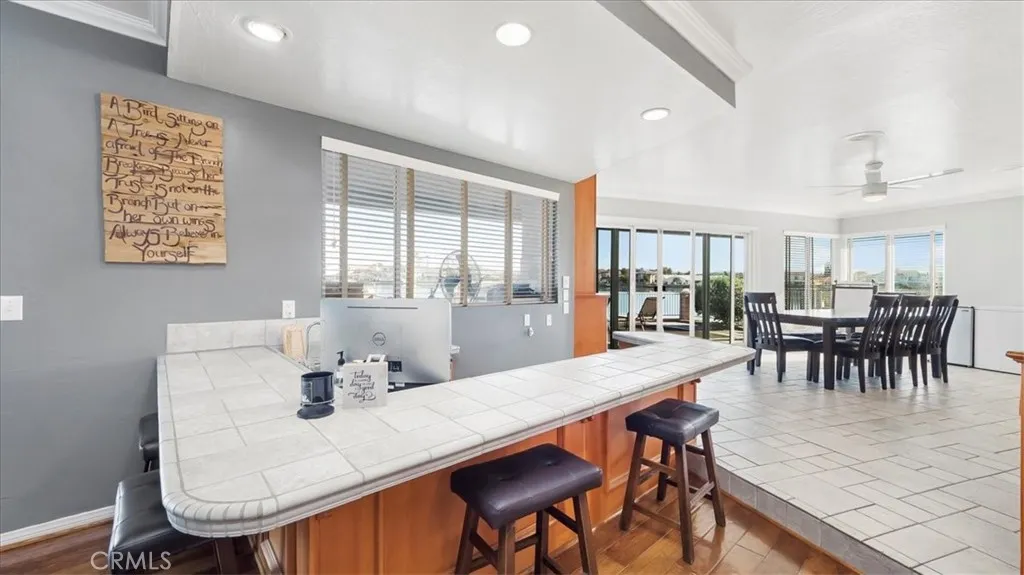 18099 Mariner, Victorville, California 92395 home-pic-9