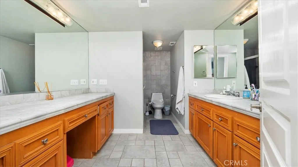 18099 Mariner, Victorville, California 92395 home-pic-12