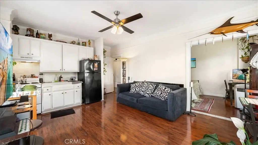 140 Linden, Long Beach, California 90802 home-pic-12
