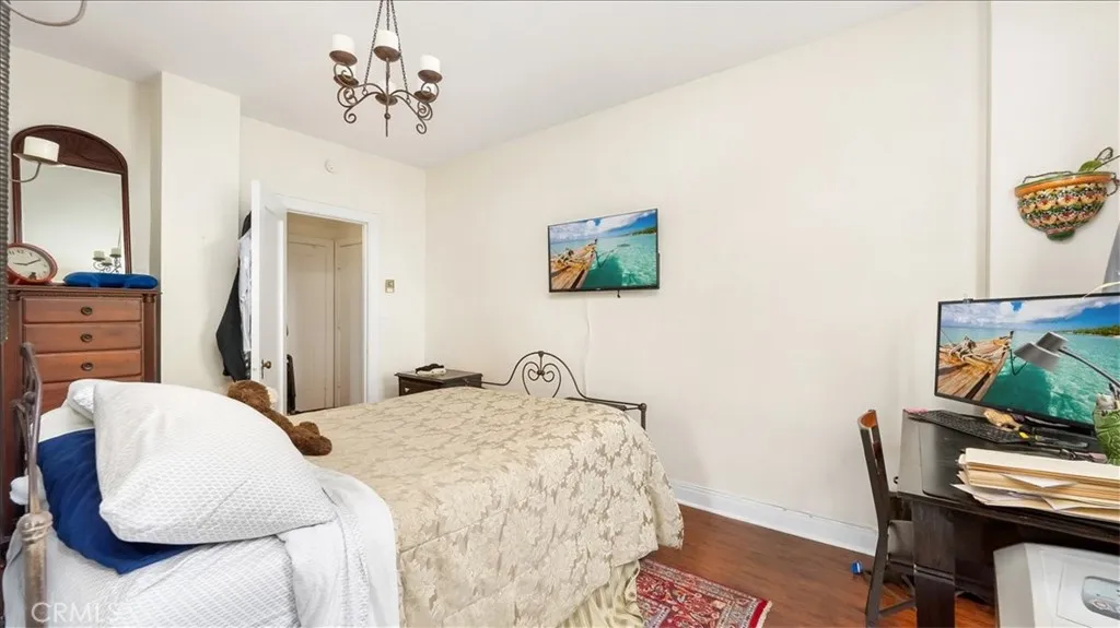 140 Linden, Long Beach, California 90802 home-pic-14
