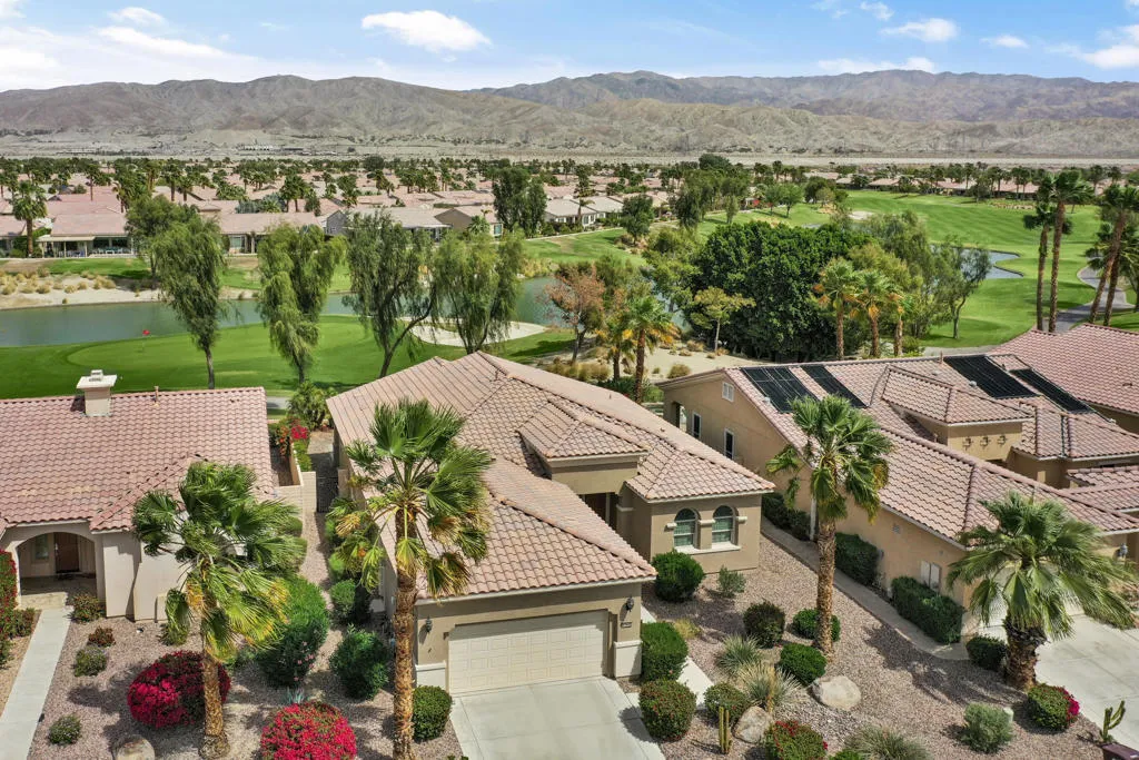 81626 Camino Los Milagros, Indio, California 92203 home-pic-37