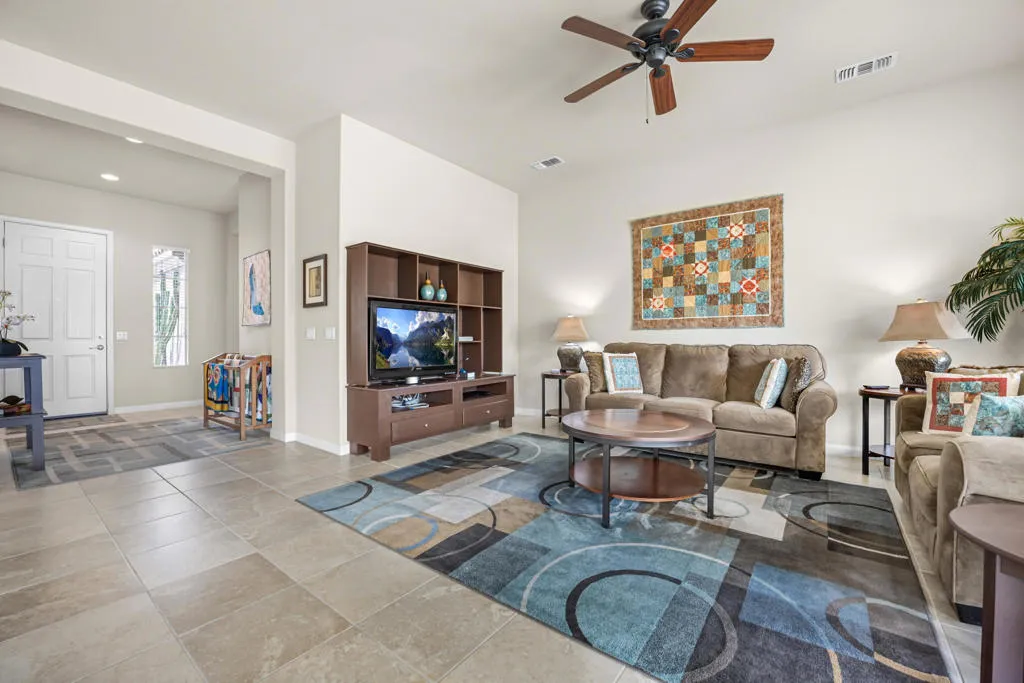 81626 Camino Los Milagros, Indio, California 92203 home-pic-3
