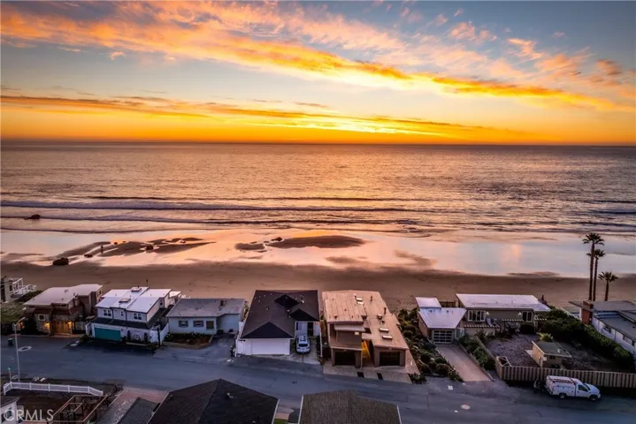 3352 Studio Drive, Cayucos, California 93430