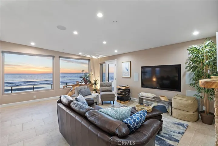 Enjoy soothing sunsets from the living room.