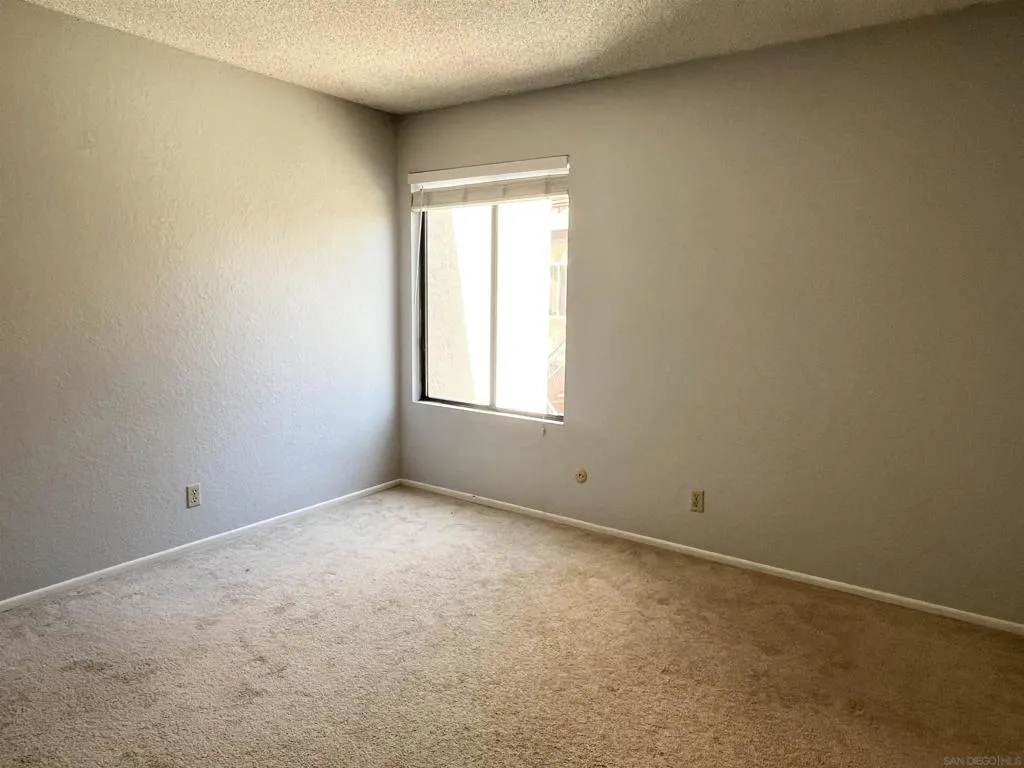 8365 Westmore Rd 20, San Diego, California 92126 home-pic-18