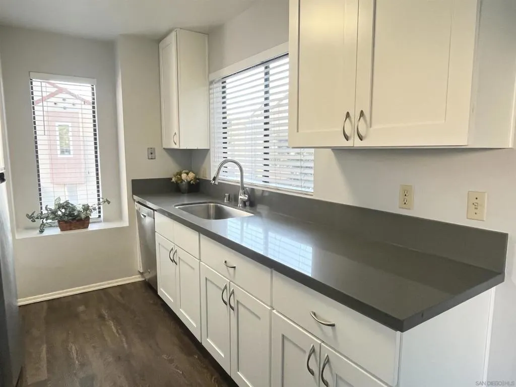 8365 Westmore Rd 20, San Diego, California 92126 home-pic-10