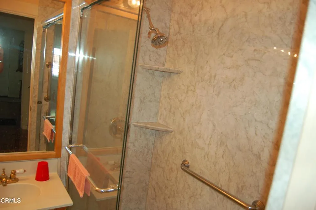 3912 Mohawk Street, Pasadena, California 91107 home-pic-15