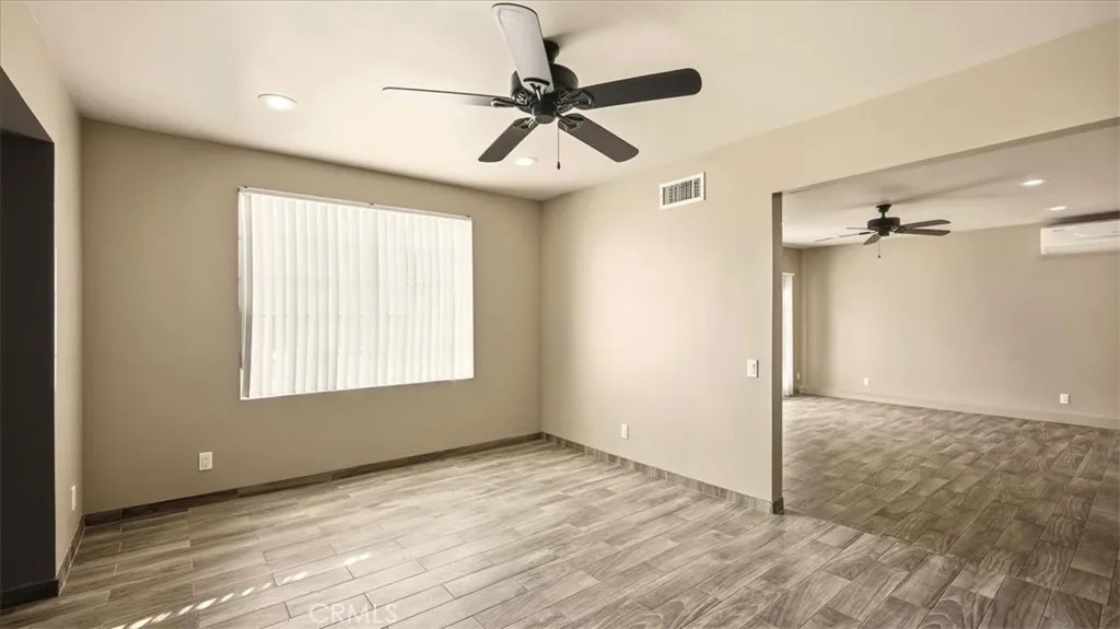 1318 N Laurel, Upland, California 91786 home-pic-23