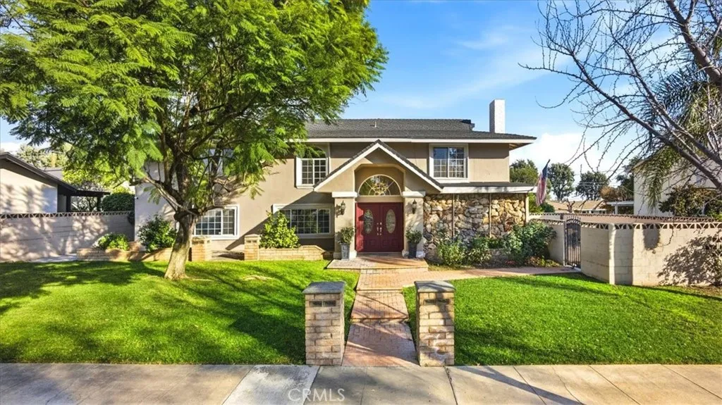 1318 N Laurel, Upland, California 91786 home-pic-2