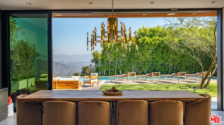 1632 Stradella Road, Los Angeles, California 90077