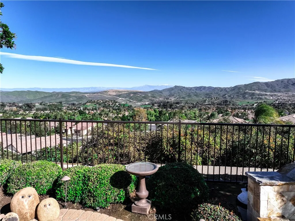24326 Fawnskin, Corona, California 92883 home-pic-53