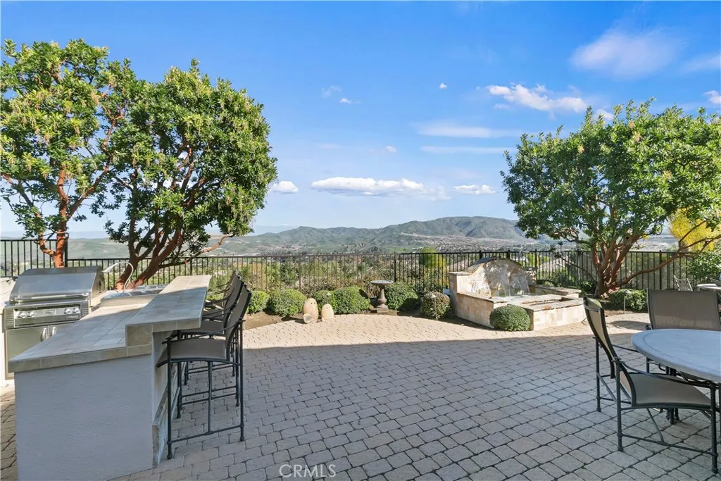 24326 Fawnskin, Corona, California 92883 home-pic-48