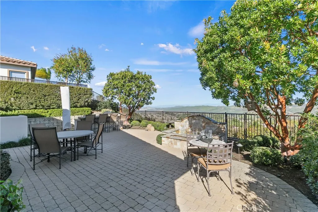 24326 Fawnskin, Corona, California 92883 home-pic-49