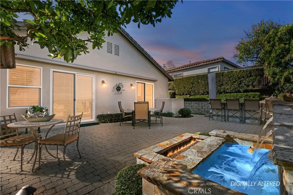 24326 Fawnskin, Corona, California 92883 home-pic-5
