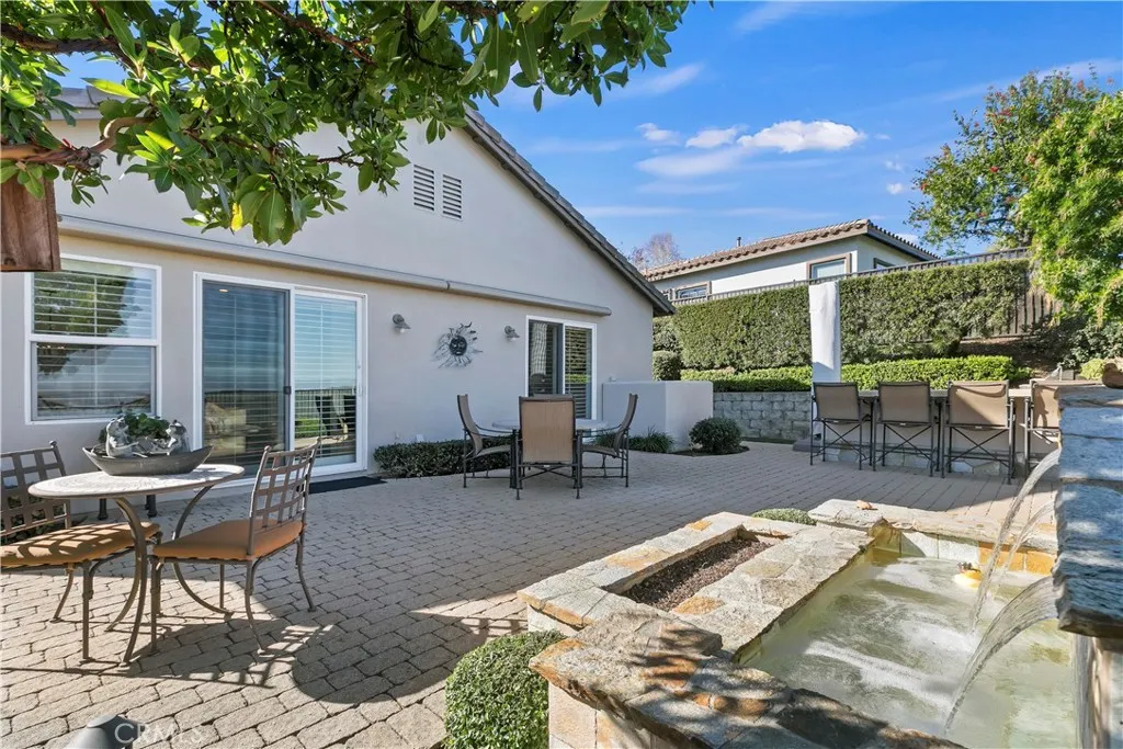 24326 Fawnskin, Corona, California 92883 home-pic-6