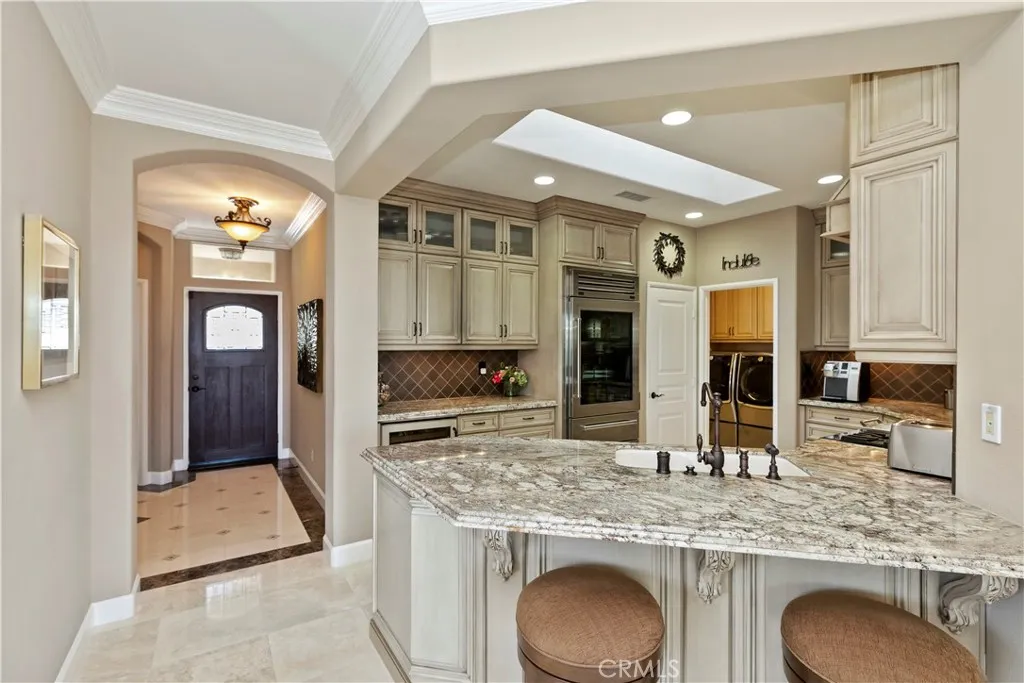 24326 Fawnskin, Corona, California 92883 home-pic-17