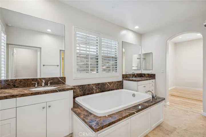 Primary Owners Ensuite Bathroom