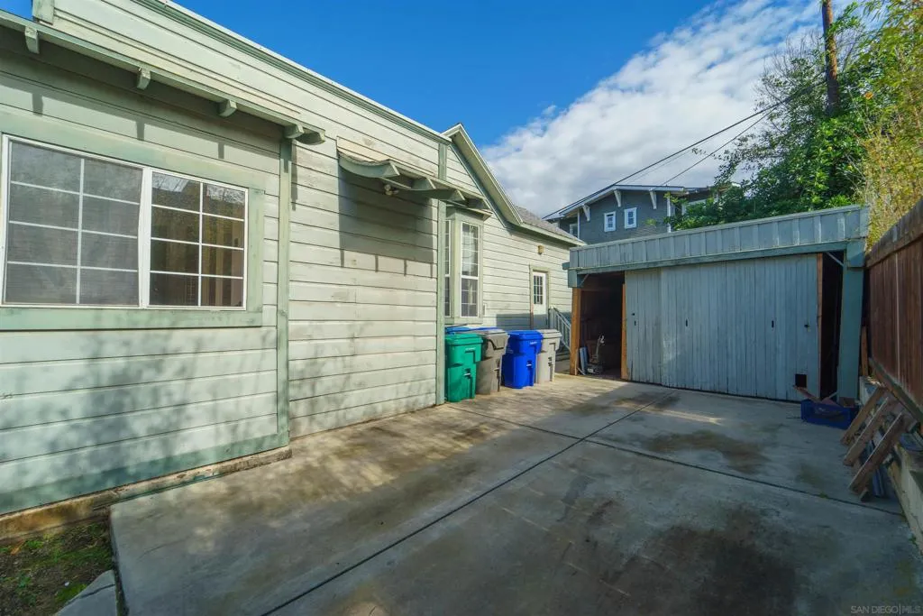2031 2nd, San Diego, California 92101 home-pic-10