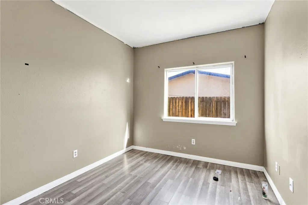 16255 Seneca Road, Victorville, California 92395 home-pic-18