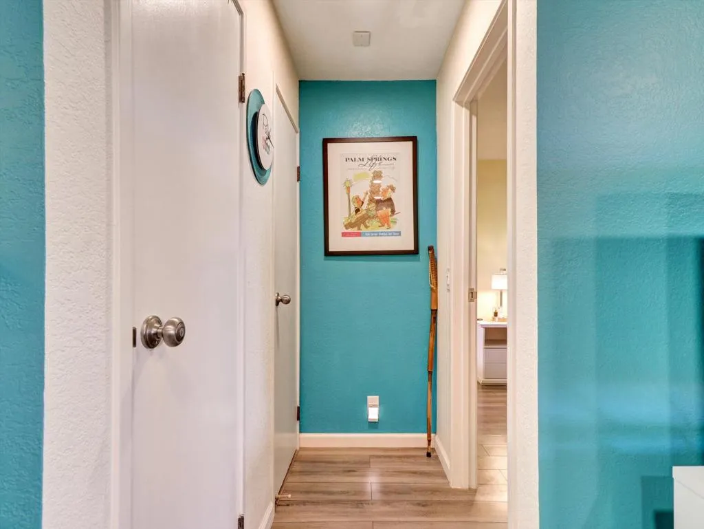 470 N Villa Court 208, Palm Springs, California 92262 home-pic-12